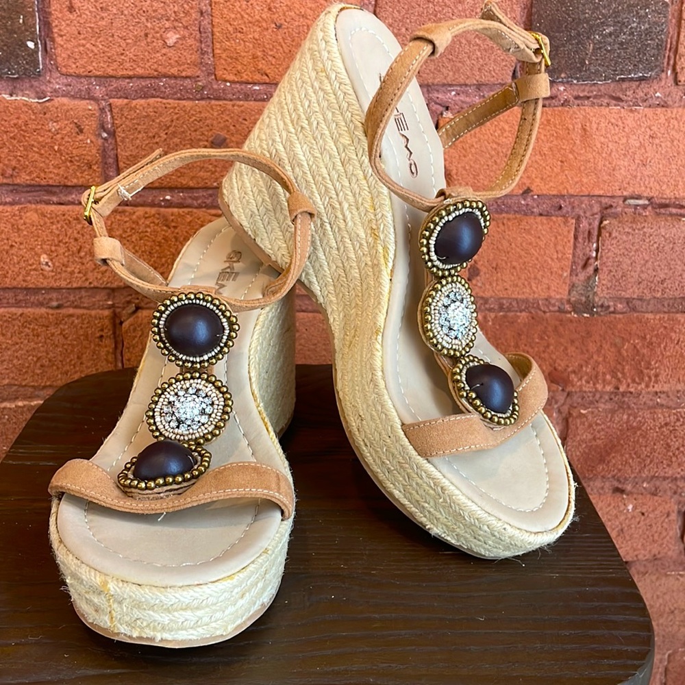 Skemo Tan & Brown Beaded Espadrille Wedge Sandals